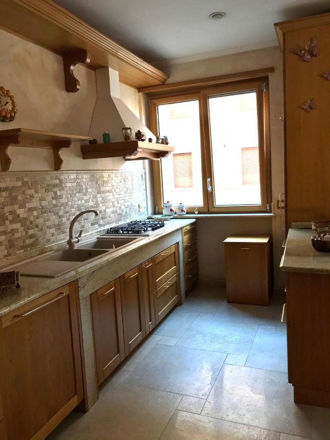 Apartamento La torre Velletri Exterior foto